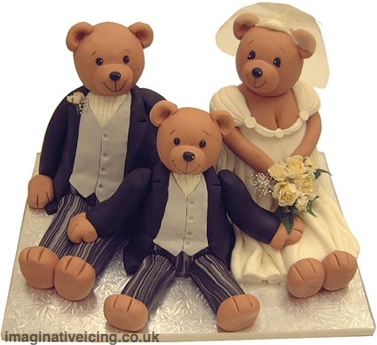 Family of Bears Wedding Cake