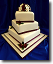 Wedding Cakes - Hexagonal wedding cake, lilac, on pillars